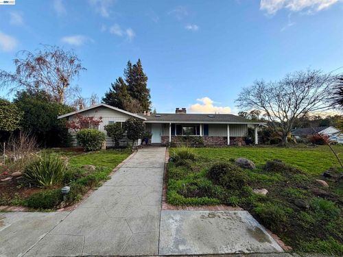 3149 Indian Way, Lafayette, CA, 94549-5552 | Card Image