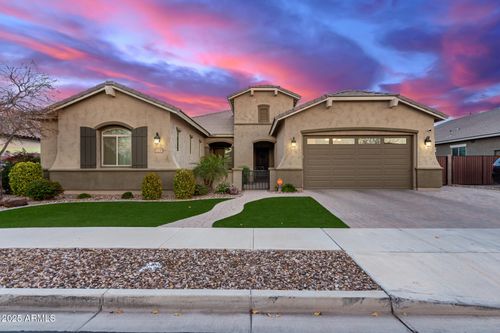 20243 E Raven Drive, Queen Creek, AZ, 85142 | Card Image