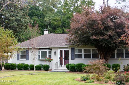 807 Colonial Dr, Wilmington, NC, 28403-2403 | Card Image