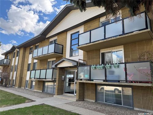 22-111 St Lawrence Cres, Saskatoon, SK, S7K1G7 | Card Image
