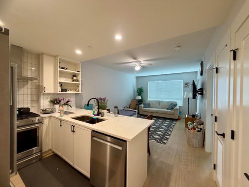 22265 Dewdney Trunk Rd, Maple Ridge, BC, V2X3J1 | Card Image