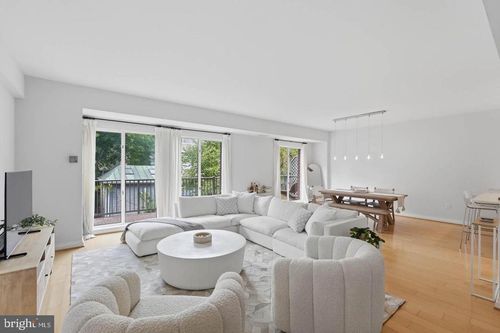 302-3251 Prospect St Nw, WASHINGTON, DC, 20007-3244 | Card Image