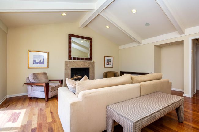 Family Room | Image 7