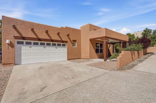 6963 Golden Mesa, Santa Fe, NM, 87507-3458 | Card Image