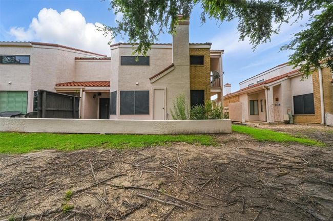 APT-180 - 543 Ranch Trl, Condo with 3 bedrooms, 2 bathrooms and null parking in Irving TX | Image 19