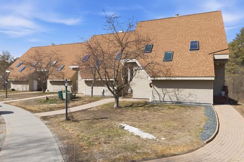 apt-23-42 Heritage Condo Way, Woodstock, VT, 05091-1355 | Card Image