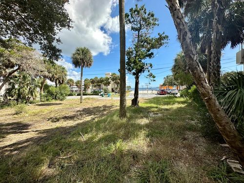 193 2nd St, CEDAR KEY, FL, 32625-5113 | Card Image