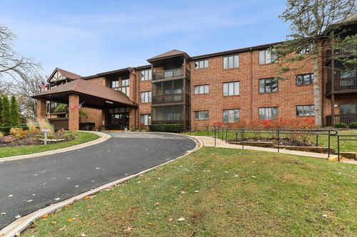 301-7737 W Golf Drive, Palos Heights, IL, 60463 | Card Image