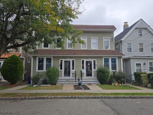 62 Liberty St, West Orange, NJ, 07052-5502 | Card Image