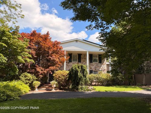 164 Chestnut Oak Dr, Tannersville, PA, 18372-7741 | Card Image