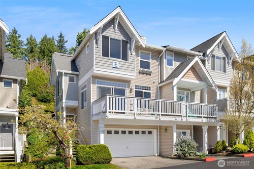 e1-23120 Se Black Nugget Rd, Issaquah, WA, 98029-7340 | Card Image