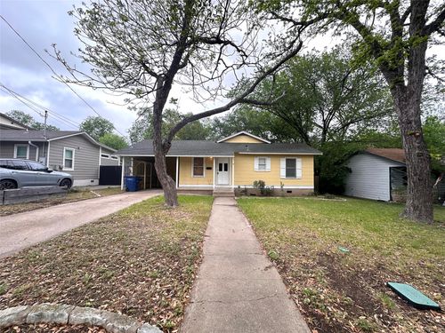 1904 Pequeno St, Austin, TX, 78757-3210 | Card Image