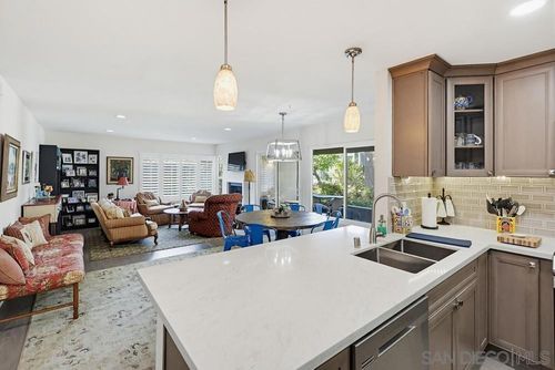 48-10300 Caminito Cuervo, San Diego, CA, 92108-1814 | Card Image