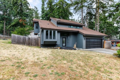 210 Nw Calista Ct., Oak Harbor, WA, 98277 | Card Image