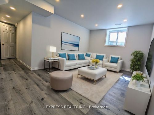 10 Audubon St, Whitby, ON, L1P0C4 | Card Image