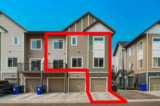 282 Canals Cross Sw, Townhouse with 3 bedrooms, 3 bathrooms and 2 parking in Airdrie AB | Image 4
