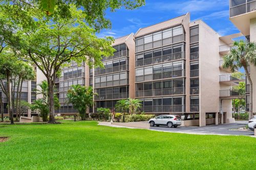 j482-4816 N 46 Avenue, Hollywood, FL, 33021 | Card Image