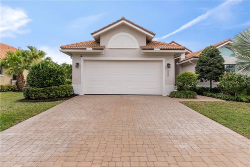 1090 Camelot Way, Vero Beach, FL, 32966-4704 | Card Image