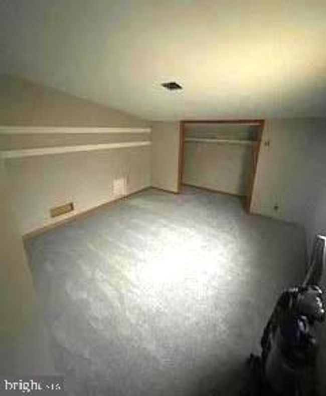 33 - 31 E Logan Ave, Condo with 2 bedrooms, 1 bathrooms and null parking in GLENOLDEN PA | Image 8