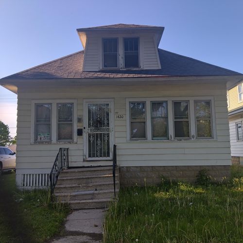 1420 W Congress St, Milwaukee, WI, 53209 | Card Image