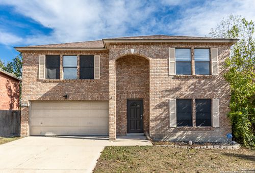 8423 Parry Path, Converse, TX, 78109-3279 | Card Image