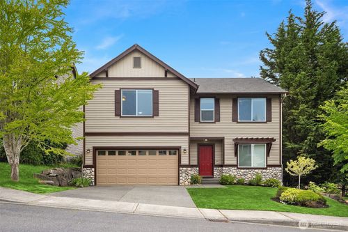 650 Nw Nesvik Way, Poulsbo, WA, 98370-6651 | Card Image