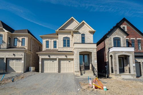 215 Archerhill Cir, Aurora, ON, L4G4E2 | Card Image