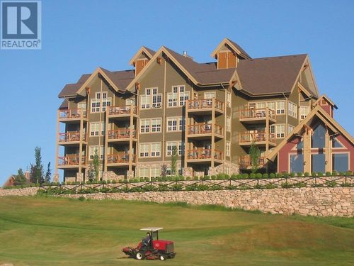126-105 Village Centre Crt, Vernon, BC, V1H1Y8 | Card Image