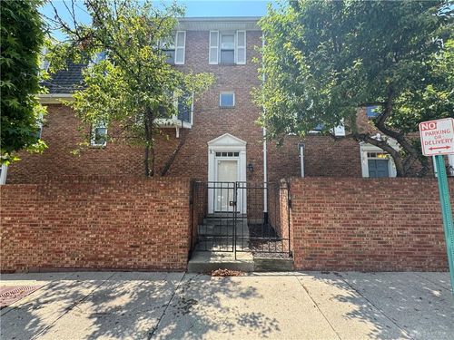 103 Cooper Pl W, Dayton, OH, 45402-1742 | Card Image