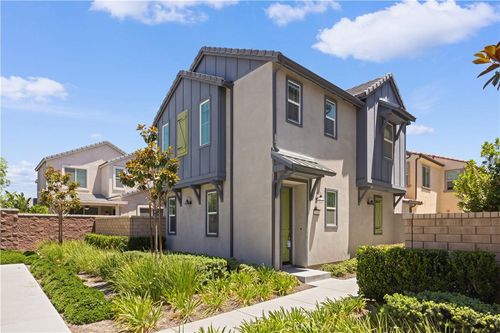 7610 Channel View St, Chino, CA, 91708-9461 | Card Image