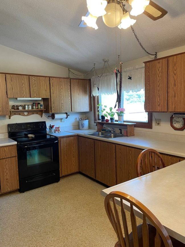 6 Davis Ct, House other with 3 bedrooms, 1 bathrooms and 2 parking in Mansfield IL | Image 9