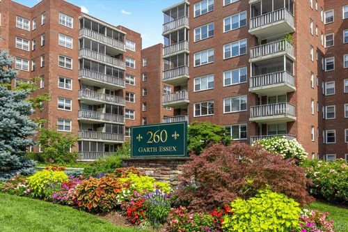 1a5-260 Garth Rd, Scarsdale, NY, 10583-4051 | Card Image