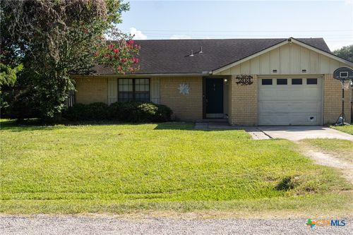 203 Elaine St, Victoria, TX, 77904-9649 | Card Image