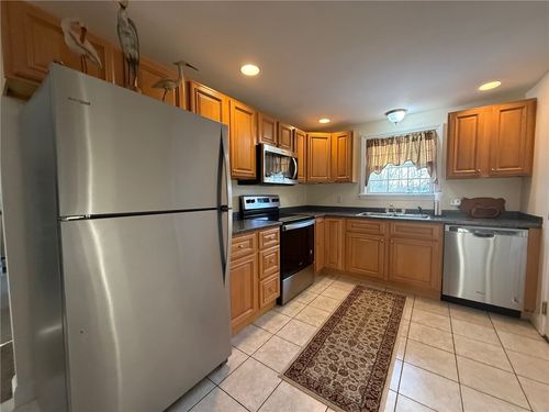 unit-25-669 Metacom Ave, Bristol, RI, 02809-5139 | Card Image