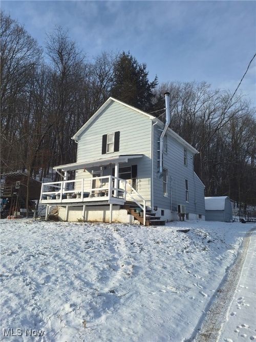 8087 Magnet Rd Ne, Minerva, OH, 44657-8752 | Card Image