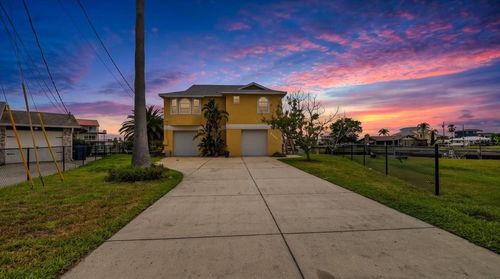 4365 4th Isle Dr, Hernando Beach, FL, 34607-3128 | Card Image