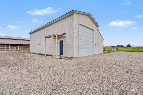 3620 Ua Ave, Emmett, ID, 83617-8953 | Card Image