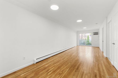 apt-2b-41 66th St, Woodside, NY, 11377-3740 | Card Image