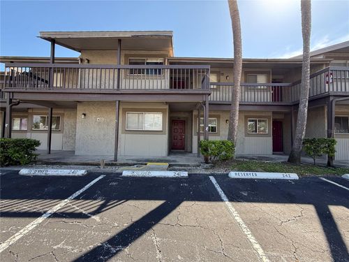 a4-6332 Newtown Cir, TAMPA, FL, 33615-3622 | Card Image