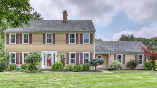 3620 Fenceline Road, Caledonia, WI, 53126 | Card Image