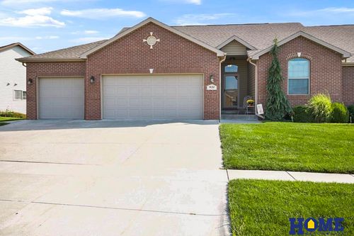 9132 S 78th St, Lincoln, NE, 68516-4021 | Card Image