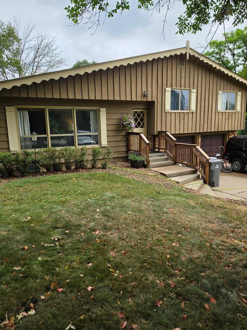 17705 2nd Ave N, Plymouth, MN, 55447-3411 | Card Image