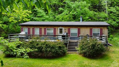 85 Laurel House Road, Home with 3 bedrooms, 2 bathrooms and null parking in Hunter NY | Image 2