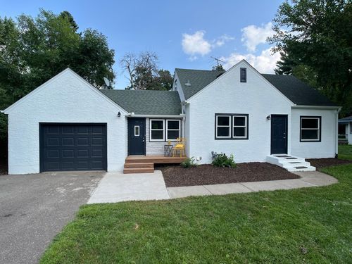 2228 Hendry Pl, MAPLEWOOD, MN, 55117-1818 | Card Image