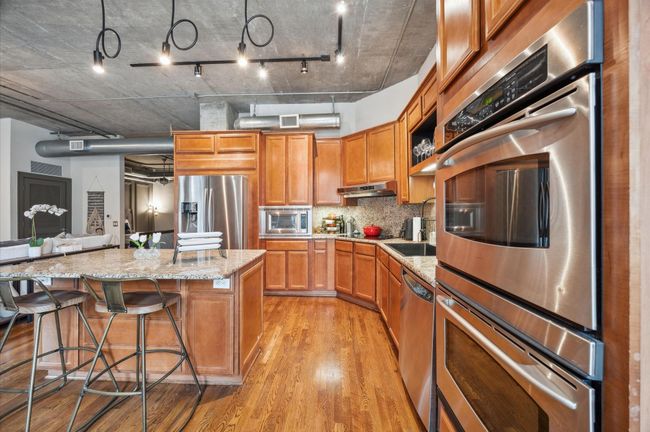 APT-209 - 1616 Fountain View Dr, Condo with 1 bedrooms, 1 bathrooms and 2 parking in Houston TX | Image 18