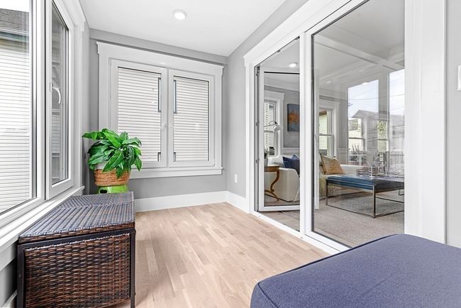 1 - 27 Central Rd, Condo with 4 bedrooms, 3 bathrooms and null parking in Somerville MA | Image 18