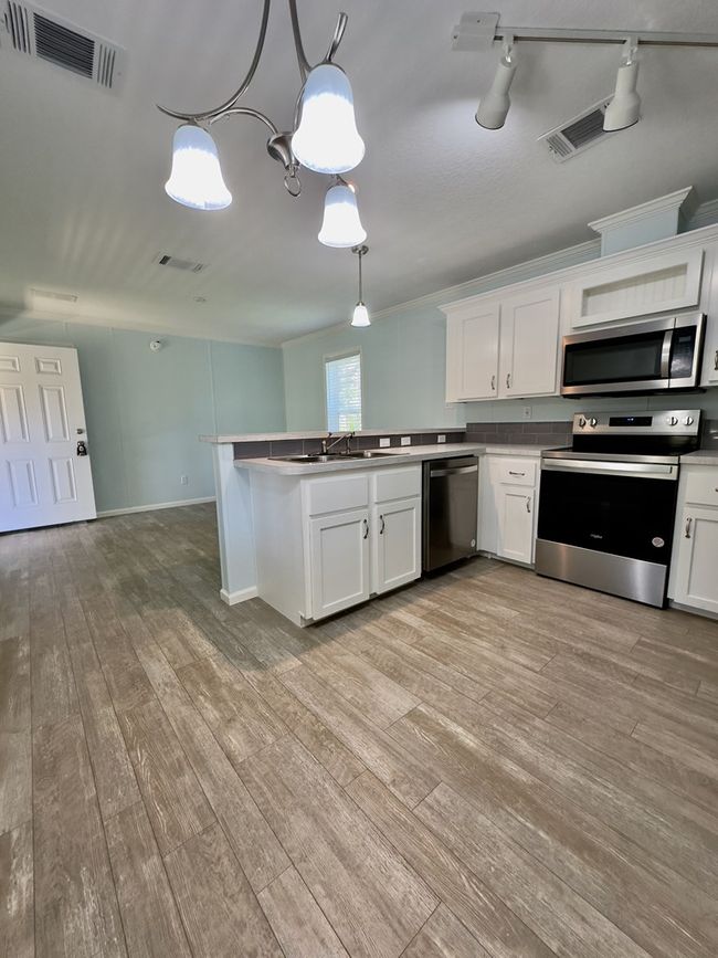 1241 Hawthorne Ave, House other with 2 bedrooms, 2 bathrooms and null parking in CEDAR KEY FL | Image 28