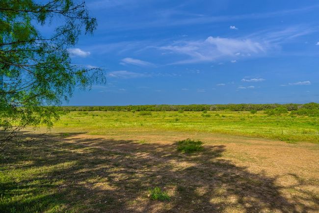 2068 S Laird Rd, Home with 0 bedrooms, 0 bathrooms and null parking in Harper TX | Image 63