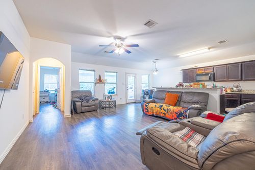 114 County Road 3554, Cleveland, TX, 77327-1765 | Card Image