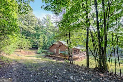 21 Ashley Trl, Warne, NC, 28909-0200 | Card Image